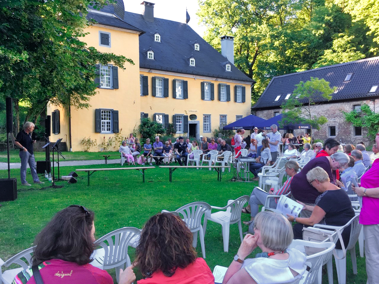 Schlosshof